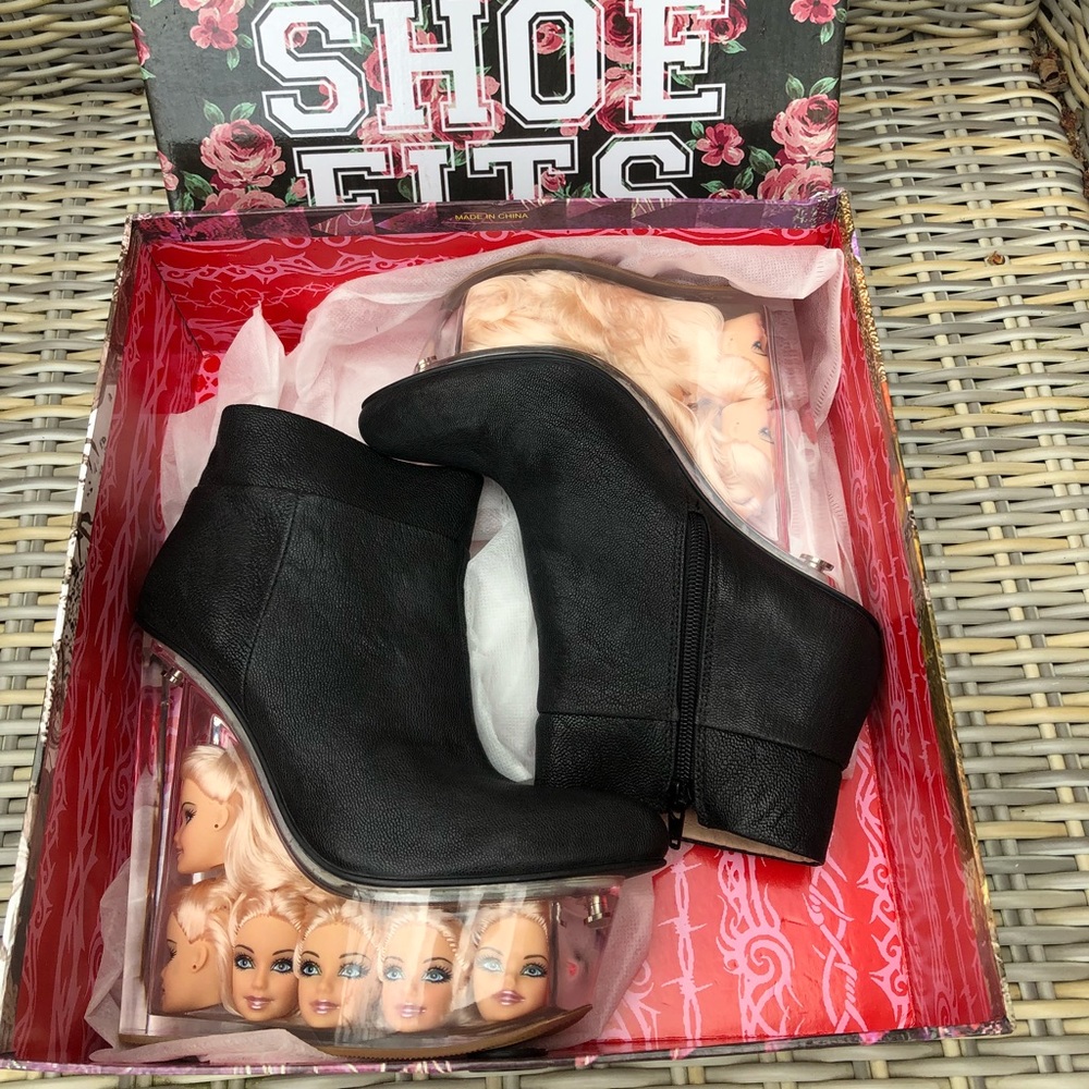 Jeffrey Campbell Icy Barbie Boots 8 Doll Head NEW - Picture 6 of 16